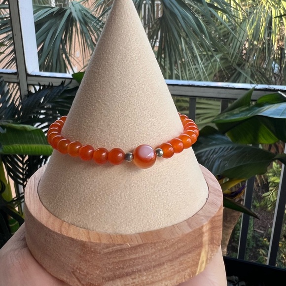 Natural Carnelian Stone, Stretch Bracelet - Picture 8 of 8